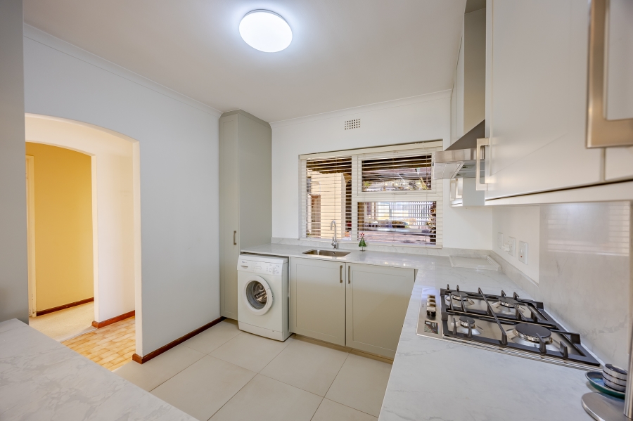 2 Bedroom Property for Sale in Lakeside Western Cape
